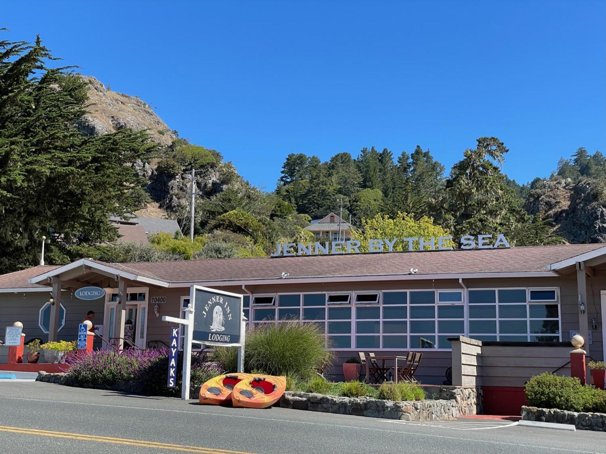 Jenner Inn Extérieur photo